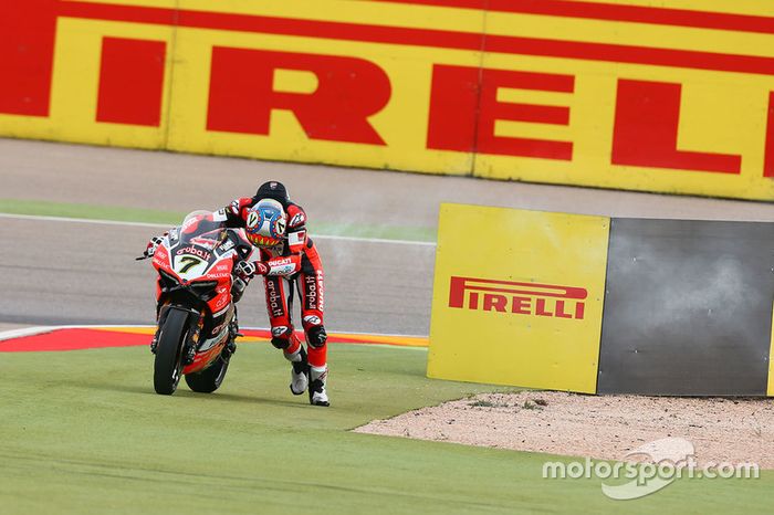 Chaz Davies, Ducati Team stops