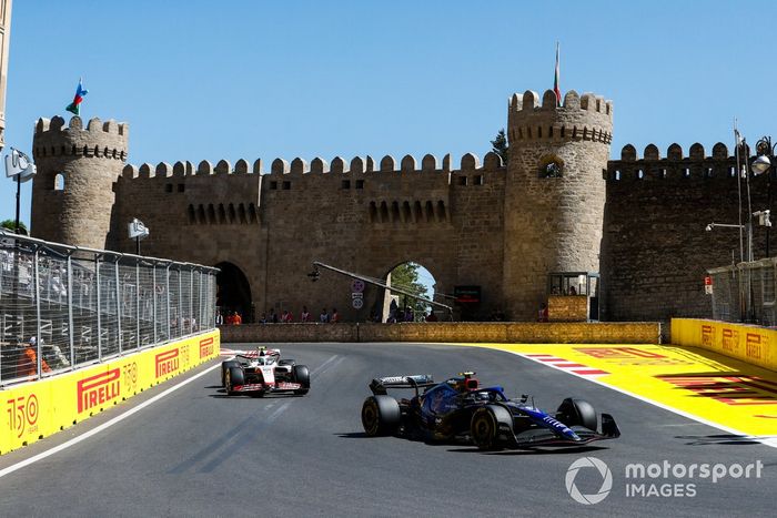 Nicholas Latifi, Williams FW44, Mick Schumacher, Haas VF-22