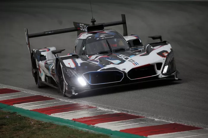 BMW M Hybrid V8 (LMDh)
