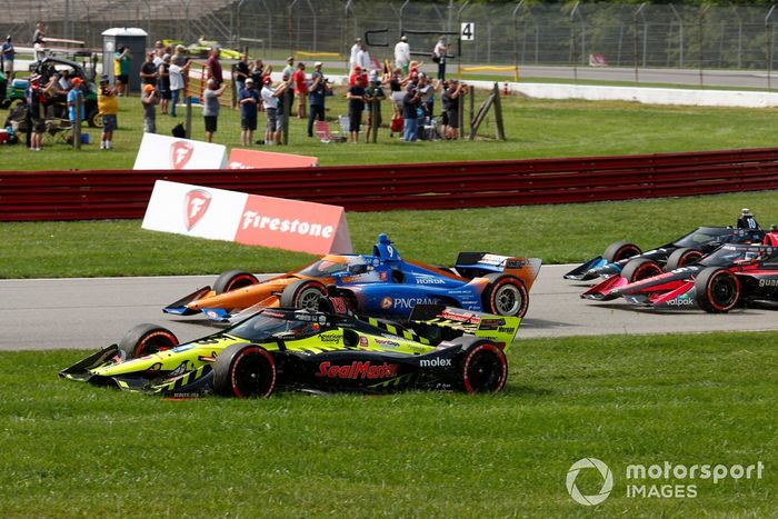 Inicio Santino Ferrucci, Dale Coyne Racing with Vasser Sullivan Honda, Scott Dixon, Chip Ganassi Racing Honda, chocan