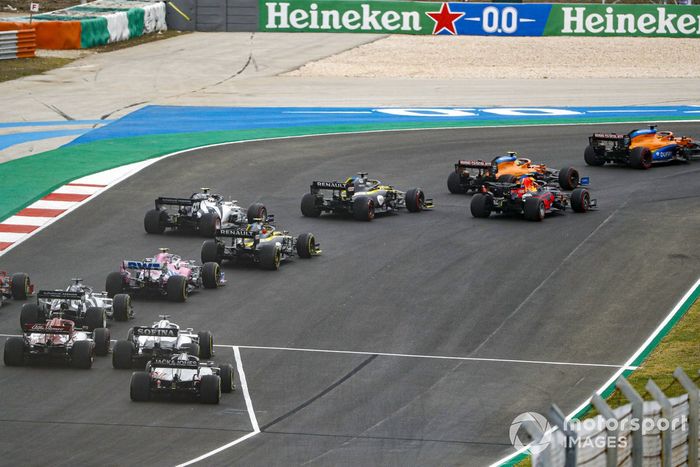 Carlos Sainz Jr., McLaren MCL35, Lando Norris, McLaren MCL35, Alex Albon, Red Bull Racing RB16, Daniel Ricciardo, Renault F1 Team R.S.20, Pierre Gasly, AlphaTauri AT01, Esteban Ocon, Renault F1 Team R.S.20, Lance Stroll, Racing Point RP20