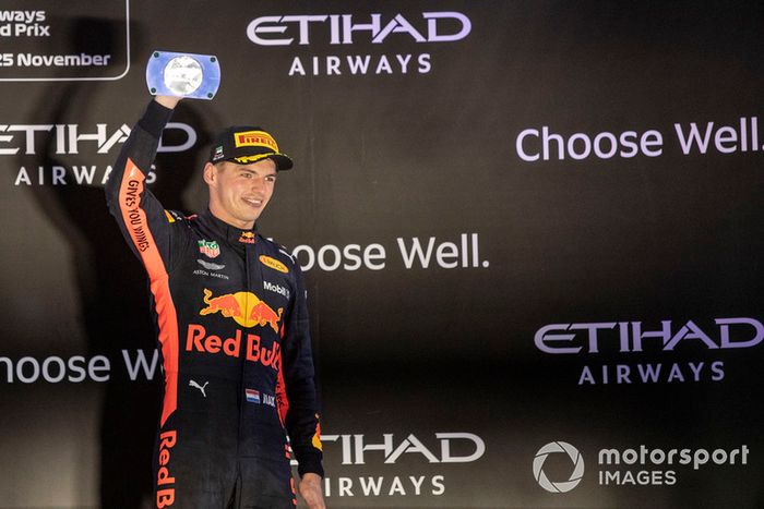 Podio: tercer lugar Max Verstappen, Red Bull Racing celebran