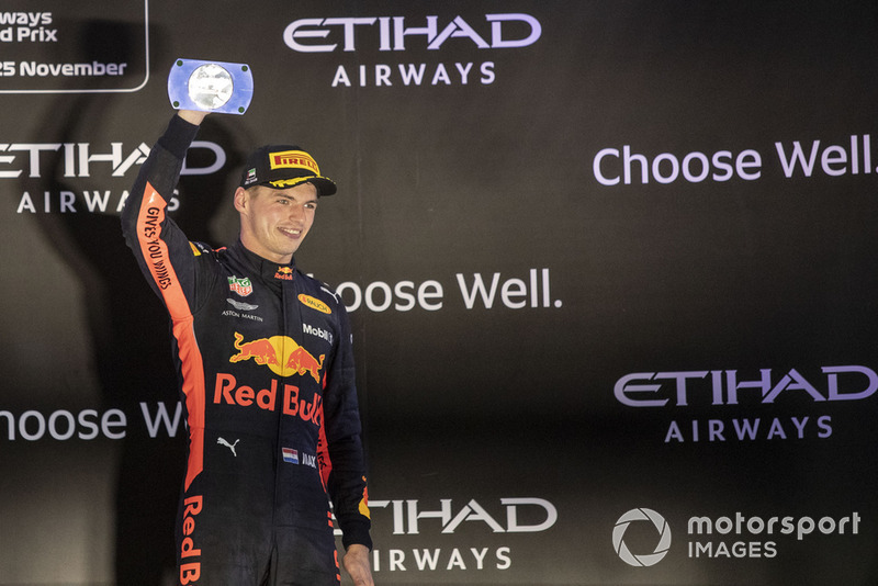 Podio: tercer lugar Max Verstappen, Red Bull Racing celebran