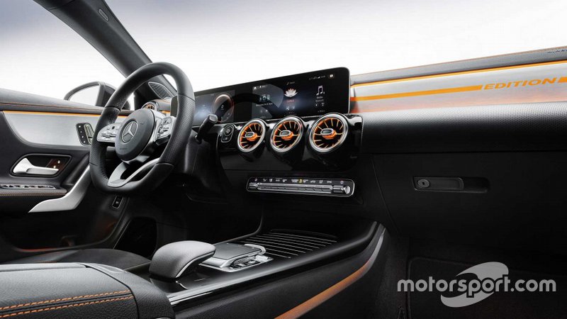Mercedes CLA 2020 року