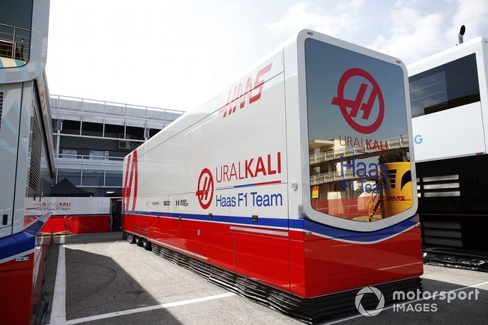 El motorhome de Haas