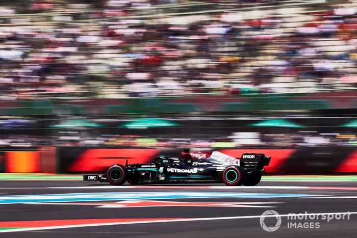 Lewis Hamilton, Mercedes W12