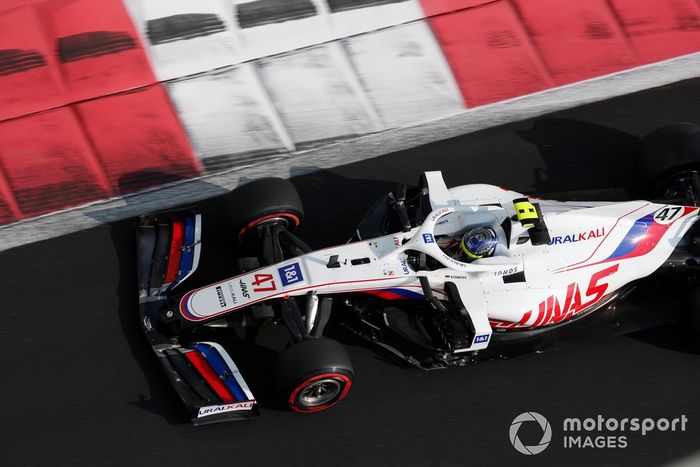 Mick Schumacher, Haas VF-21
