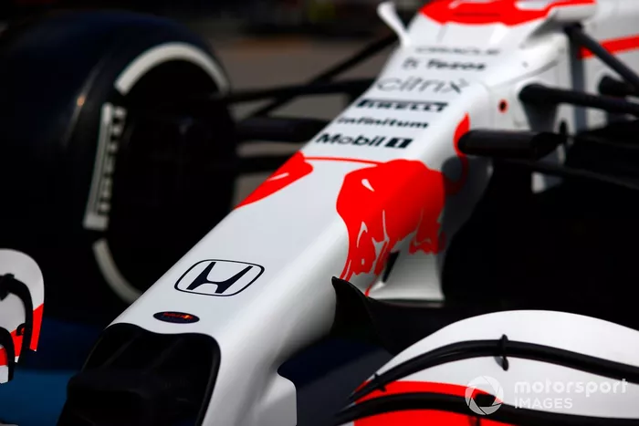 La nueva decoración del Red Bull Racing RB16B en Turquía