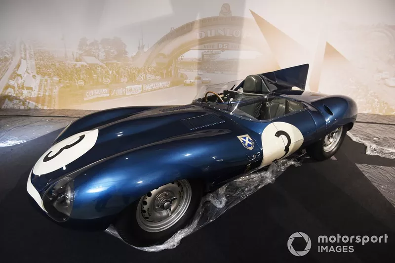 Ecurie Ecosse Jaguar D-Type, vainqueur au Mans en 1957