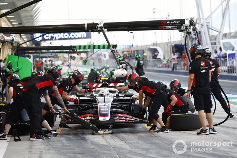 Nico Hulkenberg, Haas VF-24 