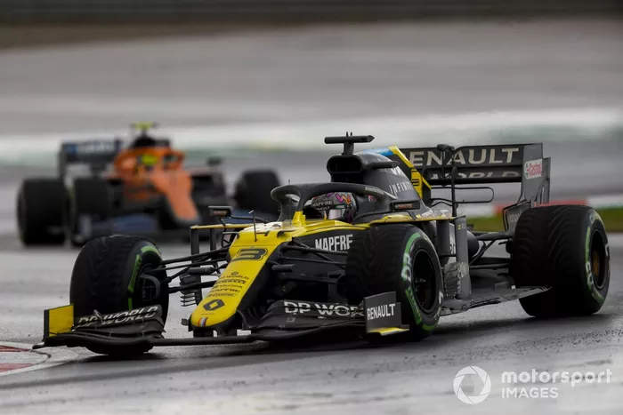 Daniel Ricciardo, Renault F1 Team R.S.20, Lando Norris, McLaren MCL35
