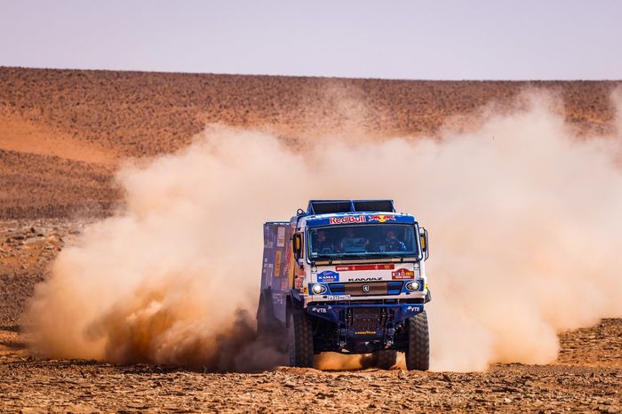 #509 Kamaz - Master: Airat Mardeev, Dmitriy Svistunov, Akhmet Galiautdinov