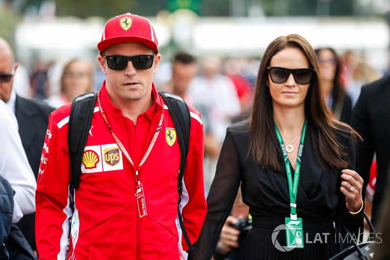 Kimi Raikkonen, Ferrari, bersama istrinya Minttu Virtanen
