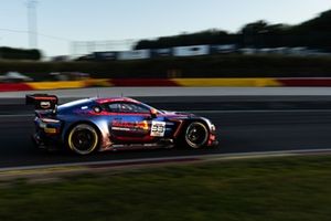 #33 Verstappen.com Racing / 2 Seas Motorsport Aston Martin Vantage AMR GT3 EVO: Harry King, Chris Lulham, Thierry Vermeulen