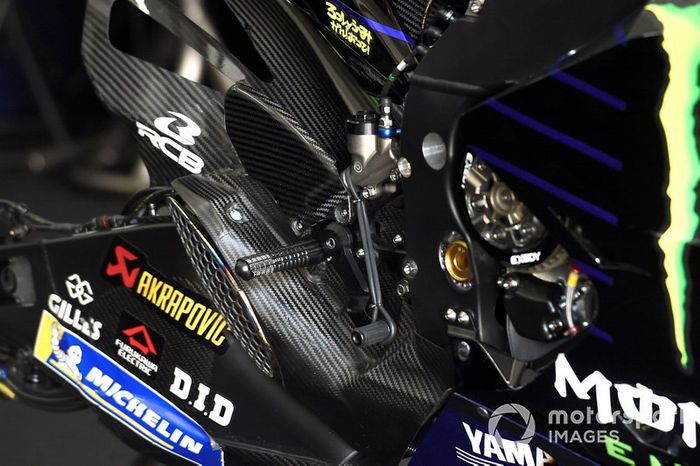 Moto de Valentino Rossi, Yamaha Factory Racing