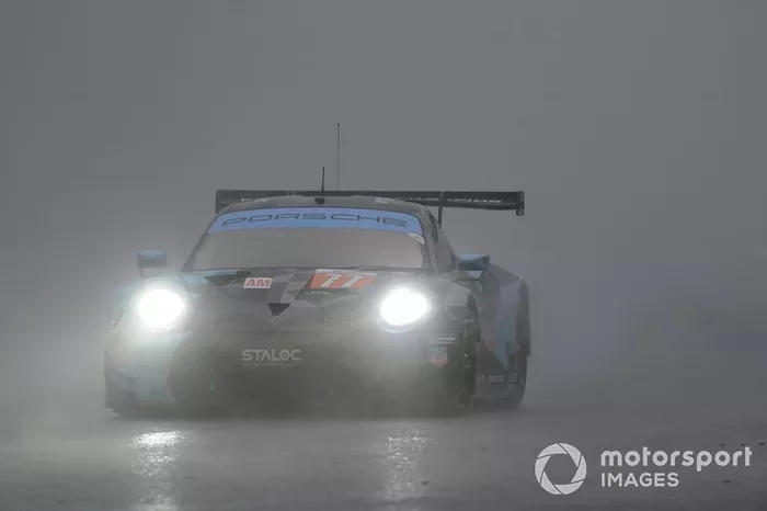 #77 Proton Competition Porsche 911 RSR: Christian Ried, Riccardo Pera, Matt Campbell