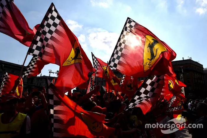 Bandera de Ferrari