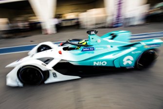 Tom Dillmann, NIO Formula E Team, NIO Sport 004, in pit lane