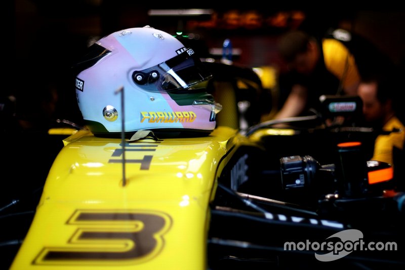 Casco de pruebas de Daniel Ricciardo, Renault F1 Team
