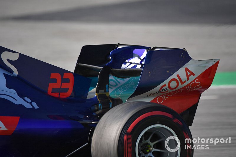 L'aileron arrière de la Scuderia Toro Rosso STR14