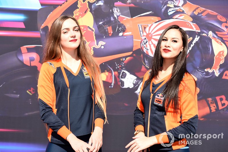 Grid girl