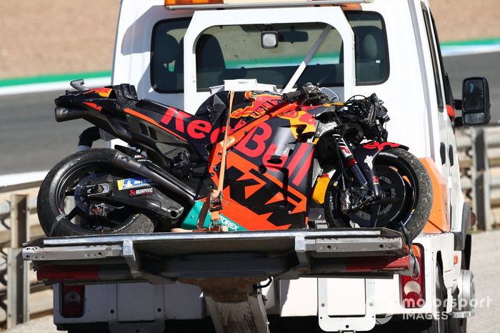 La moto accidentada de Brad Binder, Red Bull KTM Factory Racing