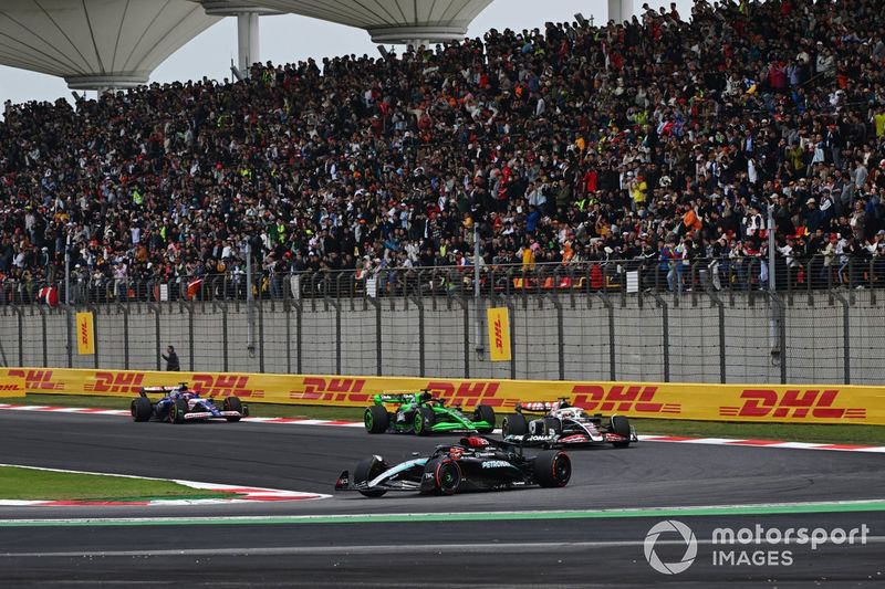 George Russell, Mercedes F1 W15, Kevin Magnussen, Haas VF-24, Valtteri Bottas, Kick Sauber C44, Daniel Ricciardo, RB F1 Team VCARB 01