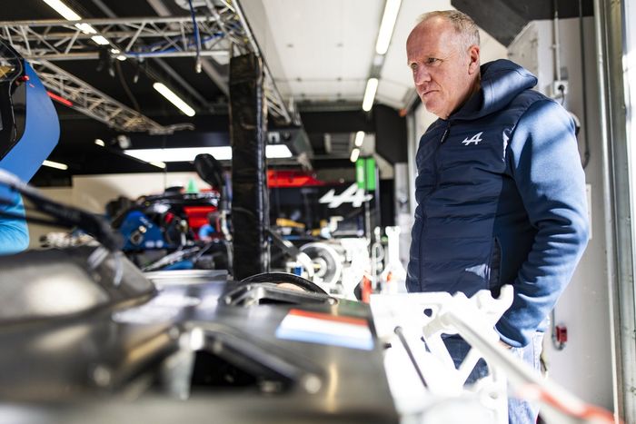 Philippe Sinault, Director del equipo Alpine