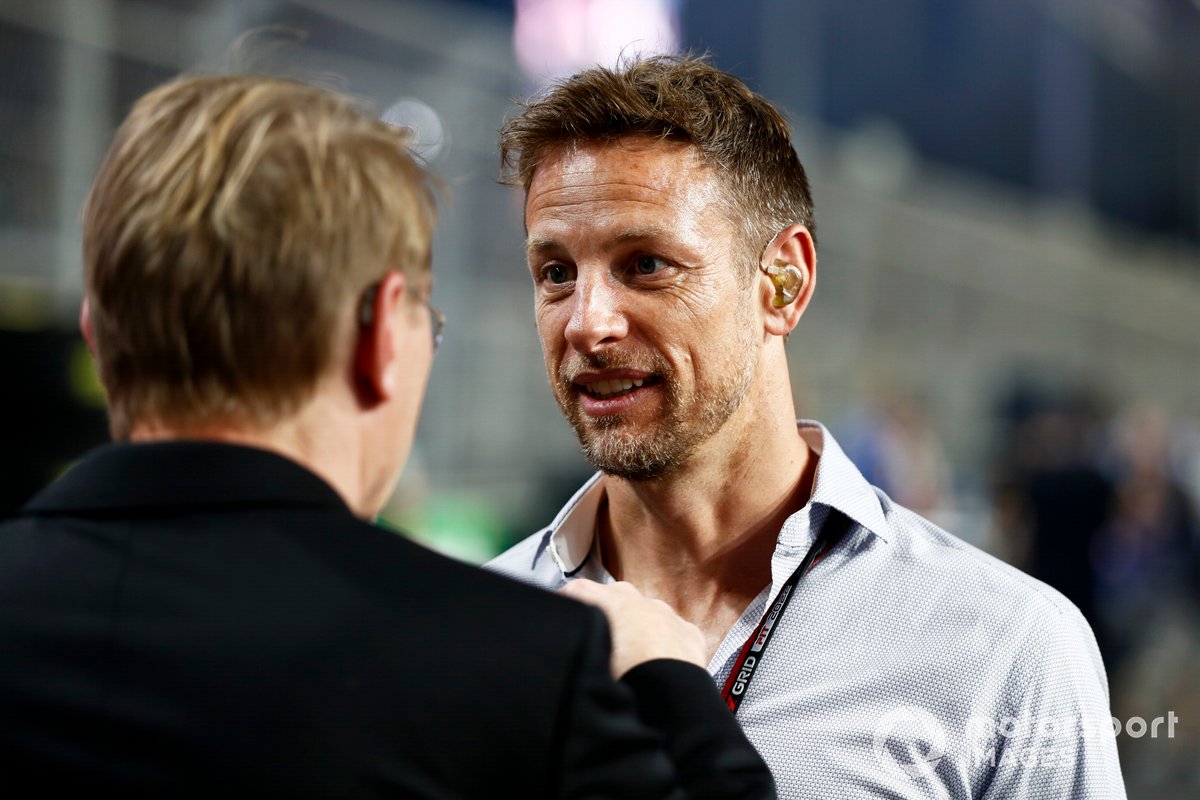 "Artık Mercedes'in geri dönmesi zor" 1 Formula 1 Haberleri - F1 Puan Durumu Mika Hakkinen and Jenson Button