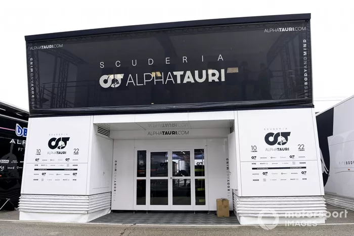 Motorhome de AlphaTauri
