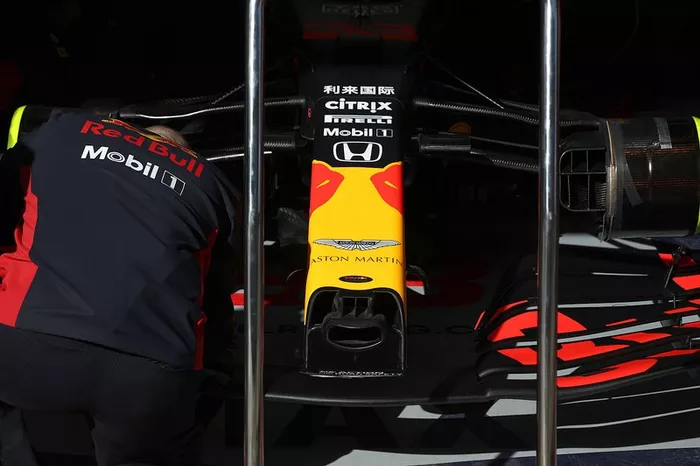 Detalle del morro del Red bull Racing  RB16