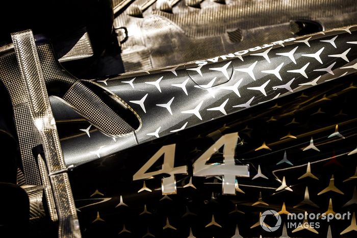 La carrocería del monoplaza de Lewis Hamilton, Mercedes F1 W11 EQ Performance