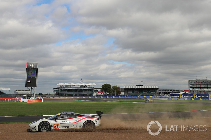 #70 MR Racing Ferrari 488 GTE: Motoaki Ishikawa, Olivier Beretta, Eddie Cheever III 