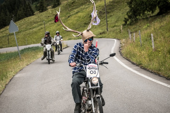 Partecipanti all'Alpenbrevet