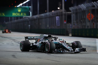 Lewis Hamilton, Mercedes AMG F1 W09 EQ Power+