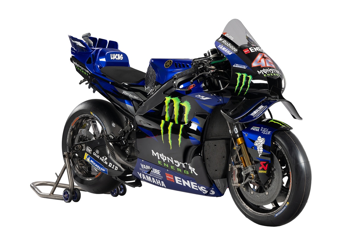 YAMAHA motoGP　ファクトリーレーシング公式ジャケット XL　デサント 718dWW6F1uL._UF894,1000_QL80_.jpg
