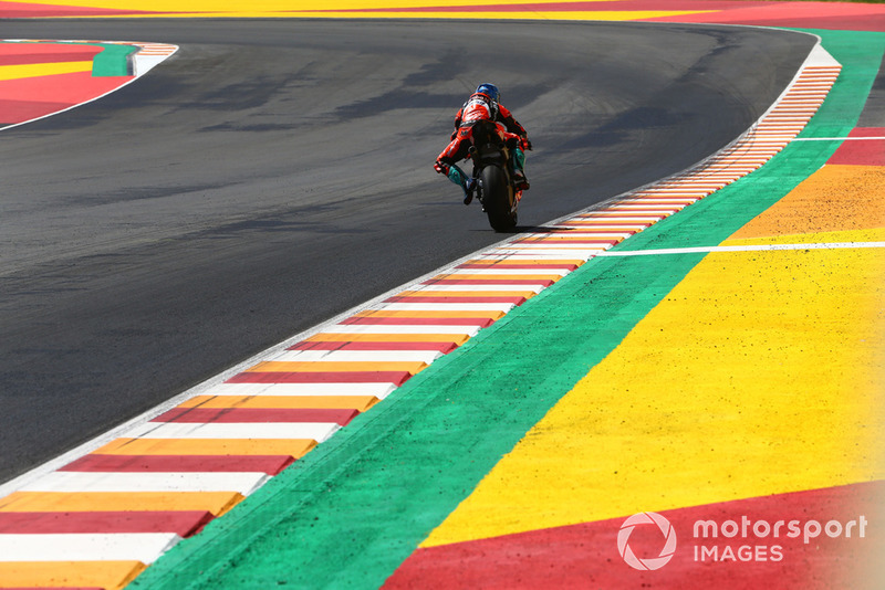 3e : Marco Melandri (Aruba.it Racing-Ducati SBK Team)