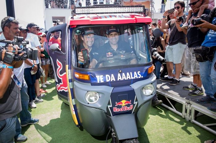 #304 X-Raid Mini JCW Team: Stéphane Peterhansel, #300 X-Raid Mini JCW Team: Carlos Sainz, #308 X-Raid Mini JCW Team: Cyril Despres