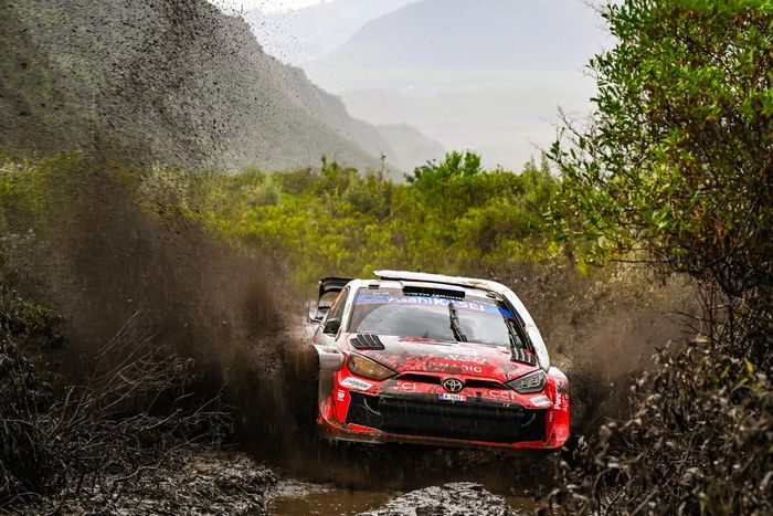 Оливер Сольберг, Эллиот Эдмондсон, Toyota Gazoo Racing WRT Toyota GR Yaris Rally1