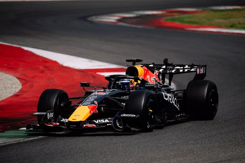 Ayumu Iwasa, Red Bull Racing