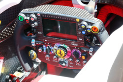 Il volante della Ferrari SF16-H