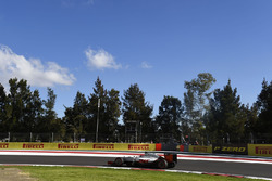 Romain Grosjean, Haas F1 Team VF-16