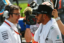 Льюис Хэмилтон, Mercedes AMG F1 Team на стартовой решетке