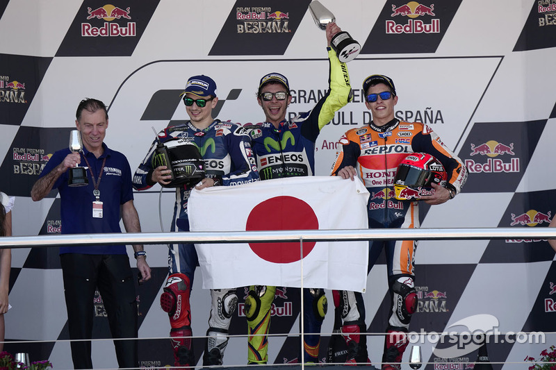 Podium: ganador, Valentino Rossi, Yamaha Factory Racing, segundo, Jorge Lorenzo, Yamaha Factory Raci