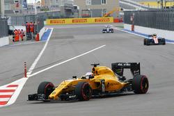 Kevin Magnussen, Renault Sport F1 Team RS16