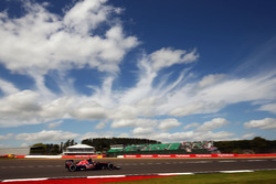 Carlos Sainz Jr, Scuderia Toro Rosso STR11