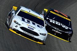 Brad Keselowski, Team Penske, Ford; Martin Truex Jr., Furniture Row Racing, Toyota