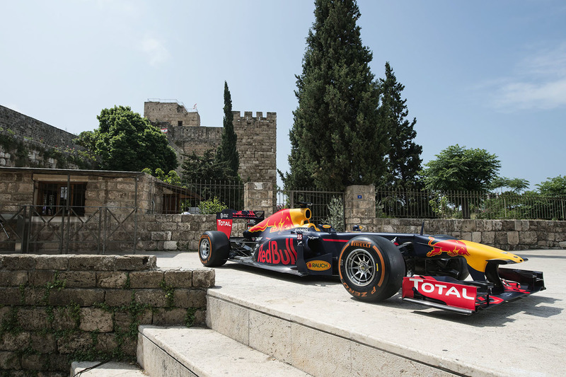 El Red Bull RB7 en Jbeil, Líbano