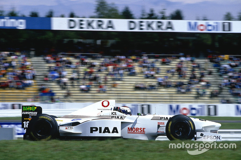 #18: Jos Verstappen, Tyrrell, 025
