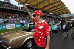 Kimi Raikkonen, Ferrari lors de la parade des pilotes
